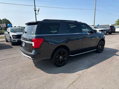 Used 2023 Ford Expedition XLT RWD image 23