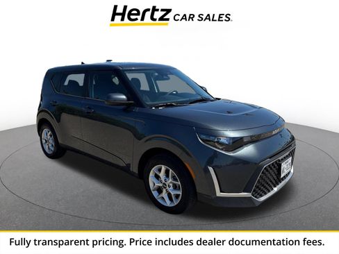 Used 2025 Kia Soul LX w/ LX Technology Package FWD image 1