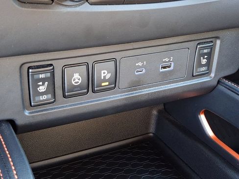 Certified 2023 Nissan Frontier PRO-4X w/ Pro Convenience Package AWD/4WD image 25