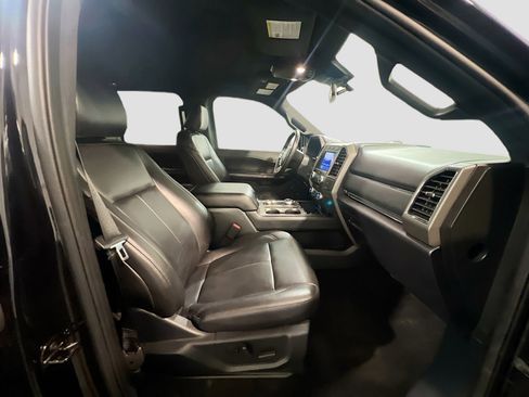 Used 2021 Ford Expedition XLT AWD/4WD image 21