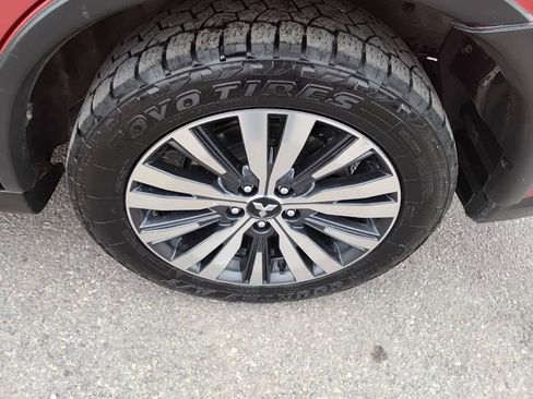 Used 2019 Mitsubishi Outlander SE image 23