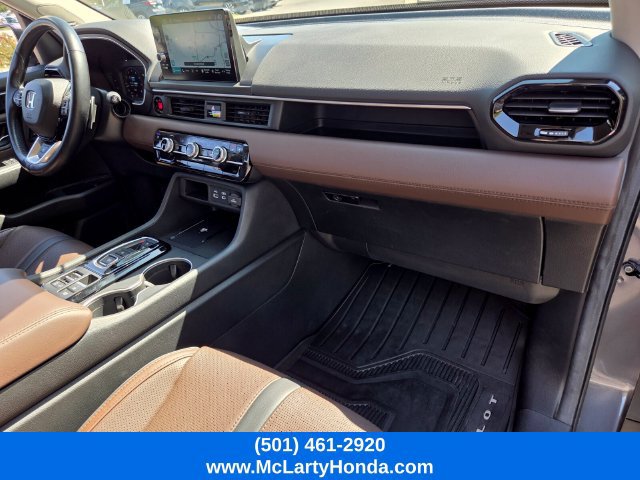 Certified 2025 Honda Pilot Elite image 22