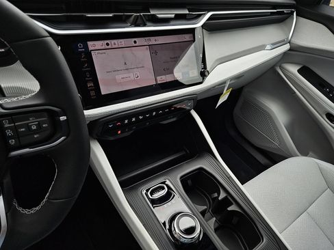 New 2026 Jeep Cherokee Laredo AWD/4WD image 16