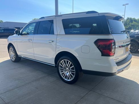 Certified 2024 Ford Expedition Max Limited AWD/4WD image 4