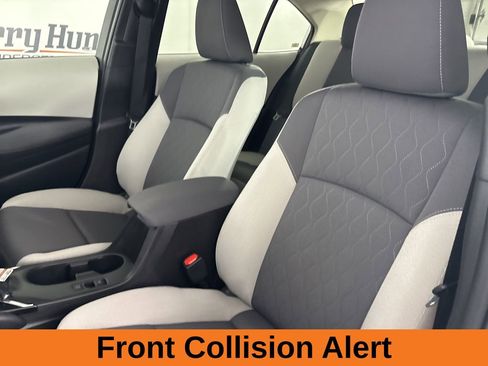 Used 2025 Toyota Corolla LE image 10