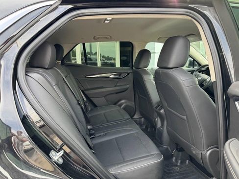 Used 2023 Buick Envision Essence FWD image 13