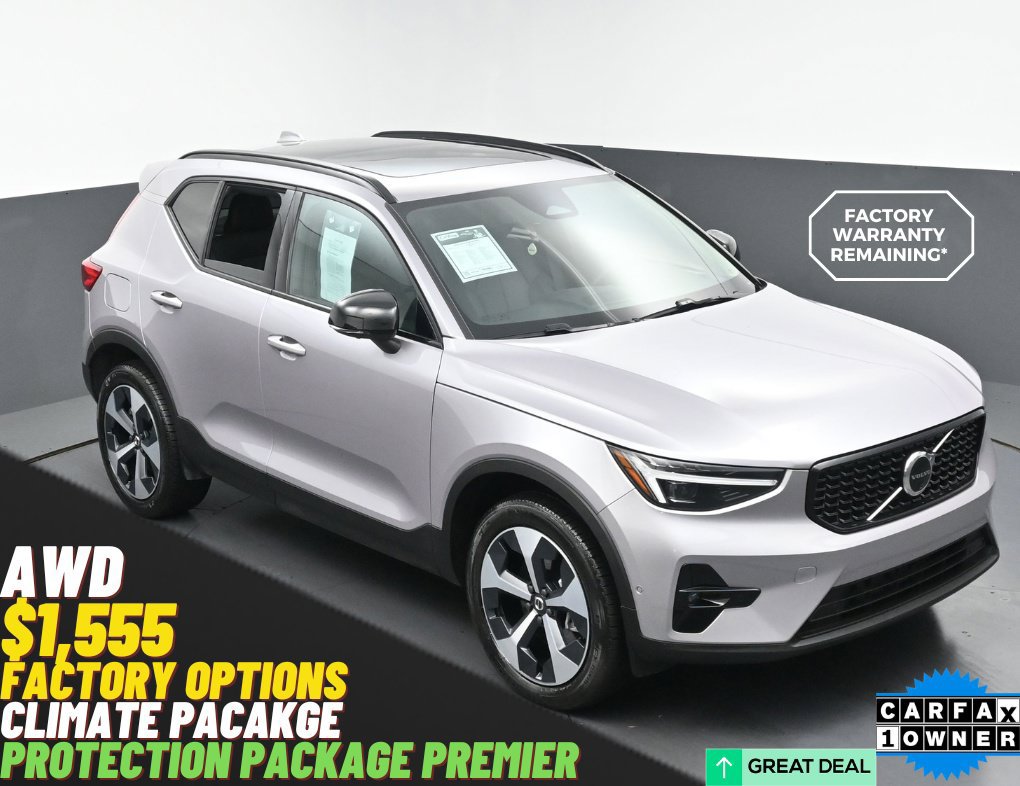 Used 2026 Volvo XC40 B5 Plus AWD/4WD image 1