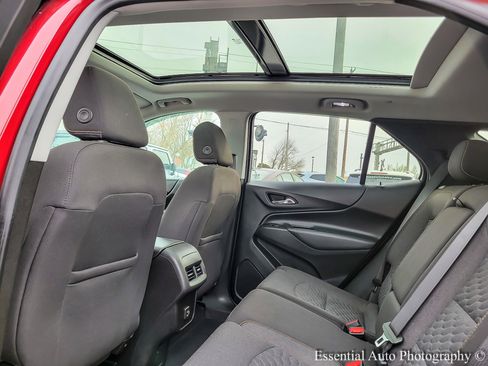 Used 2021 Chevrolet Equinox LT image 11