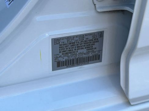 Used 2022 Nissan Sentra SV FWD image 30
