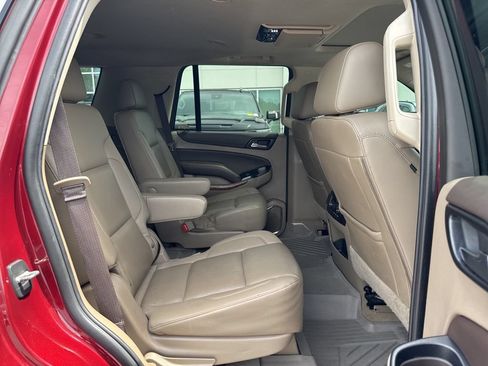 Used 2019 Chevrolet Tahoe Premier AWD/4WD image 22