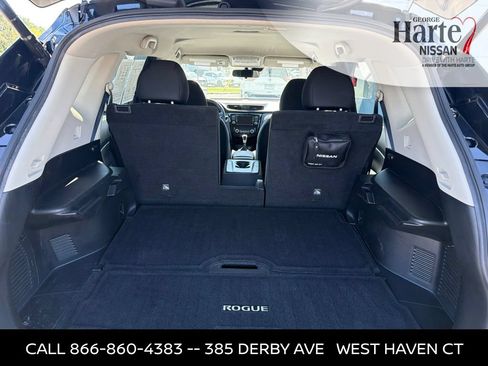 Used 2019 Nissan Rogue SV AWD/4WD image 23