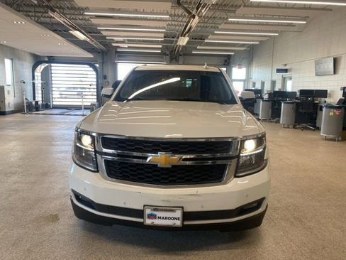 Certified 2019 Chevrolet Tahoe LT w/ Luxury Package RWD image 2