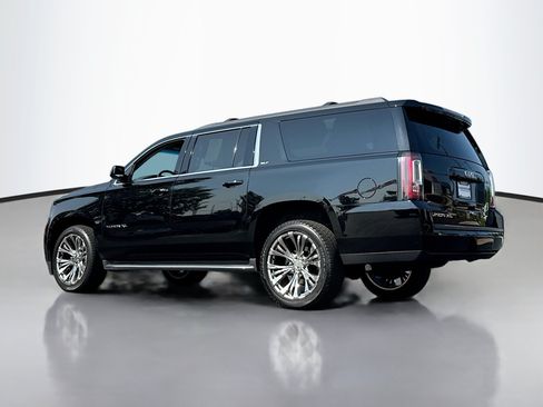Used 2018 GMC Yukon XL SLT AWD/4WD image 14