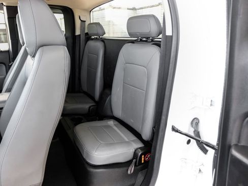 Used 2021 Chevrolet Colorado W/T w/ WT Convenience Package image 35