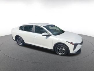 Used 2025 Kia K4 LXS video 2