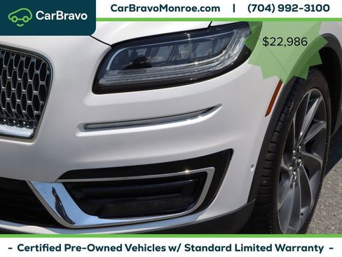 Used 2019 Lincoln Nautilus Reserve AWD/4WD image 11