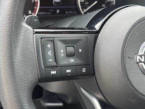 Certified 2023 Nissan Rogue SV AWD/4WD image 30