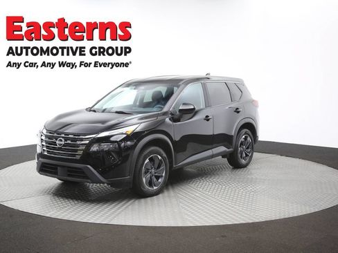 Used 2024 Nissan Rogue SV AWD/4WD image 53