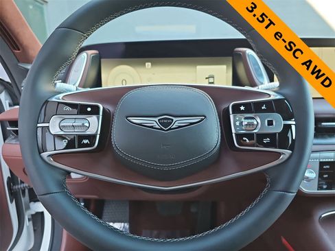 Used 2025 Genesis G90 3.5T image 19