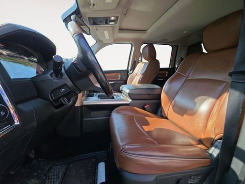 Used 2017 RAM 1500 Laramie Longhorn AWD/4WD image 9