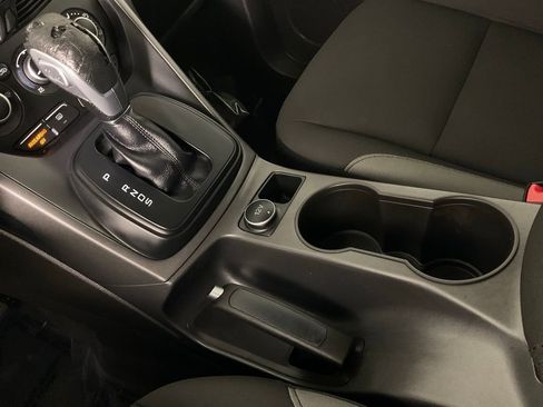 Used 2016 Ford Escape S FWD image 18