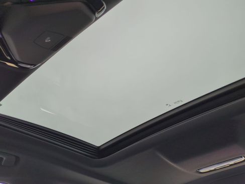 Used 2019 BMW 530e image 28