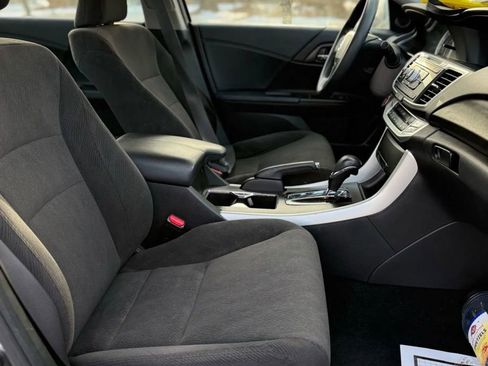 Used 2014 Honda Accord EX image 14