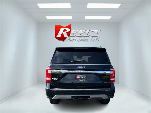 Used 2020 Ford Expedition XLT w/ Equipment Group 202A AWD/4WD image 9