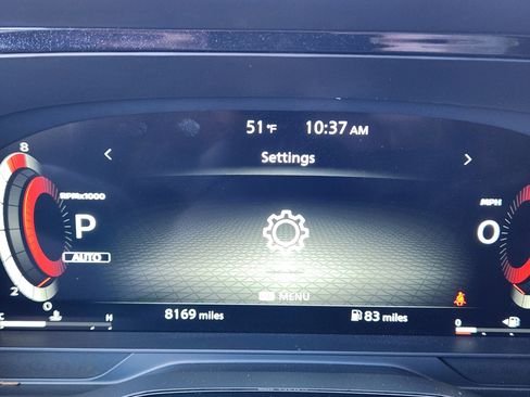 Used 2025 Nissan Pathfinder Platinum image 21