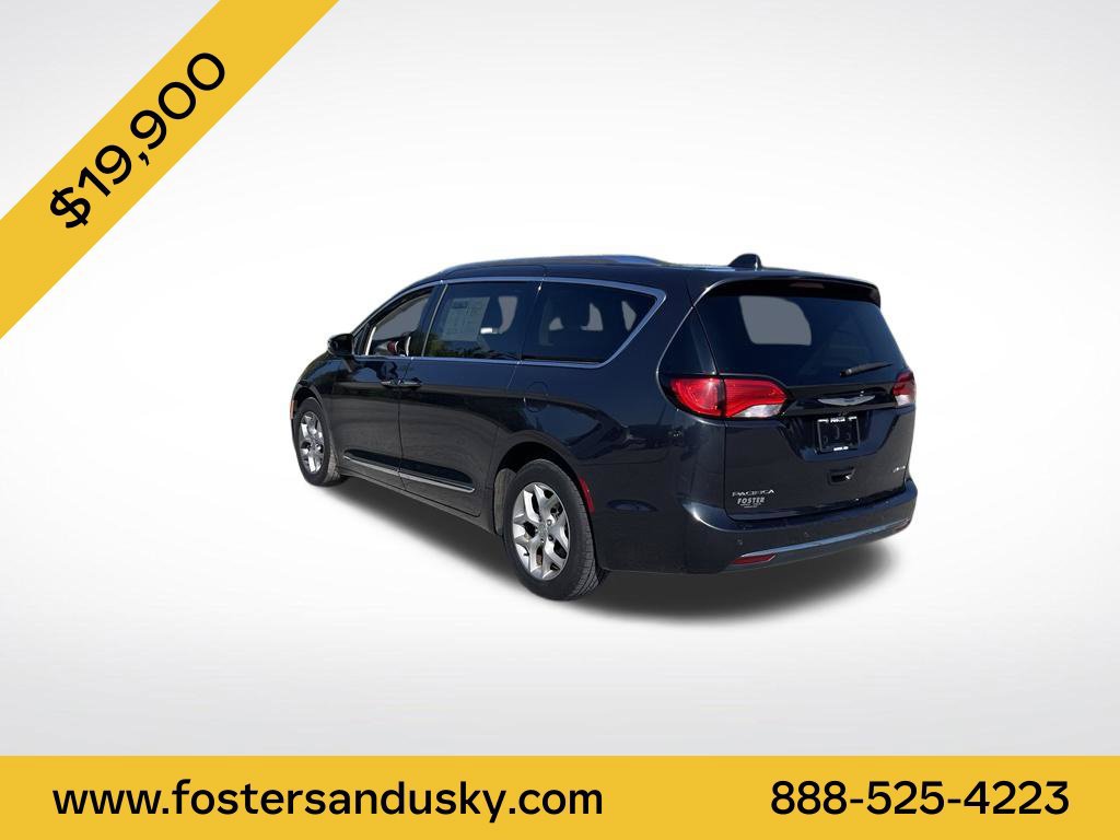 Used 2020 Chrysler Pacifica Limited FWD image 3