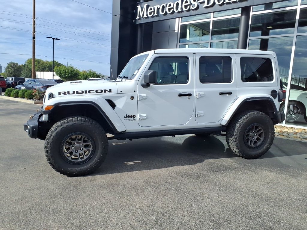 Used 2021 Jeep Wrangler Unlimited Rubicon w/ Xtreme Recon 35" Tire Package AWD/4WD image 3