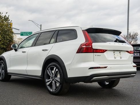 New 2026 Volvo V60 B5 Cross Country Plus w/ Protection Package Premier image 5