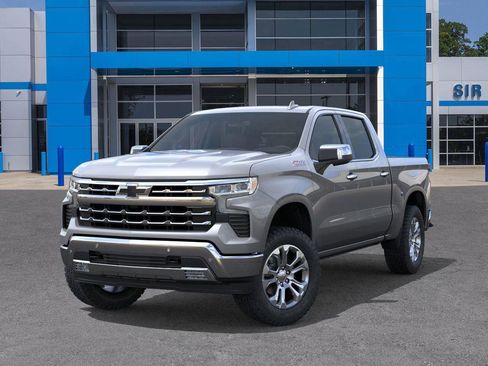 New 2026 Chevrolet Silverado 1500 LTZ w/ LTZ Premium Package image 6