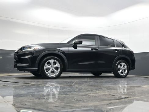 Used 2025 Honda HR-V LX image 28