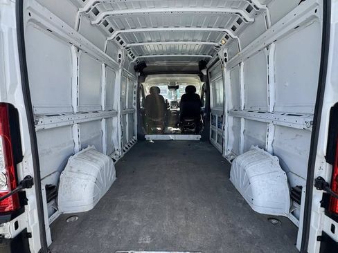 Used 2023 RAM ProMaster 2500 FWD image 22