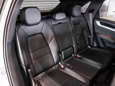 New 2026 Porsche Cayenne image 6