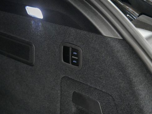 Used 2024 Porsche Cayenne Turbo GT AWD/4WD image 65