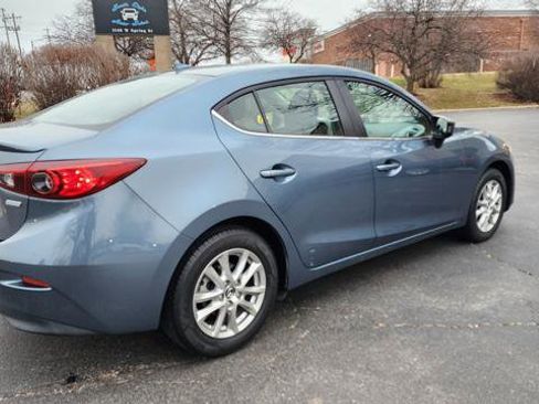 Used 2015 MAZDA MAZDA3 i Grand Touring image 5