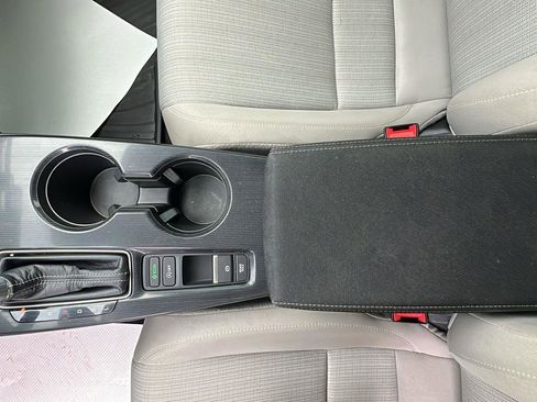 Used 2022 Honda Civic LX image 22