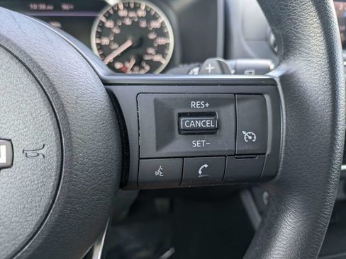 Used 2023 Nissan Rogue S FWD image 22