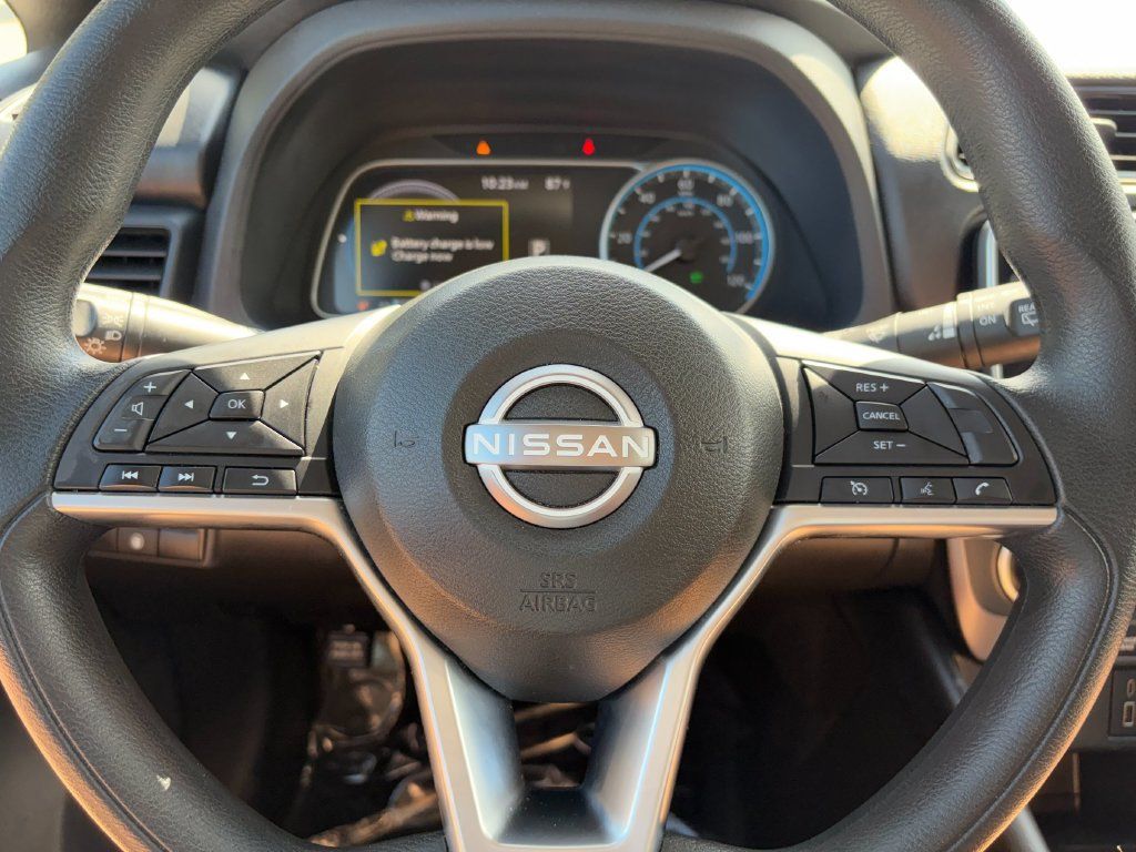 Used 2025 Nissan Leaf S FWD image 10
