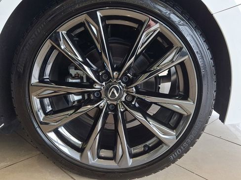 Used 2023 Lexus IS 350 F Sport image 8