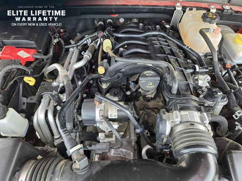 Used 2022 Jeep Wrangler Unlimited Sport AWD/4WD image 29