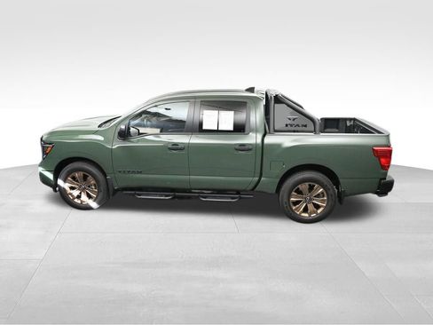 Used 2024 Nissan Titan SV w/ SV Bronze Edition Package RWD image 38