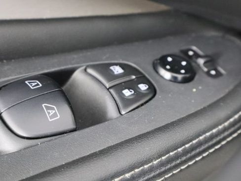 Used 2023 Nissan Murano SV AWD/4WD image 20
