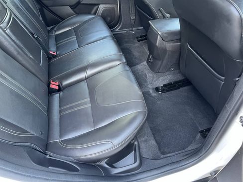 Used 2013 Ford Focus Titanium w/ Titanium Handling Pkg FWD image 11