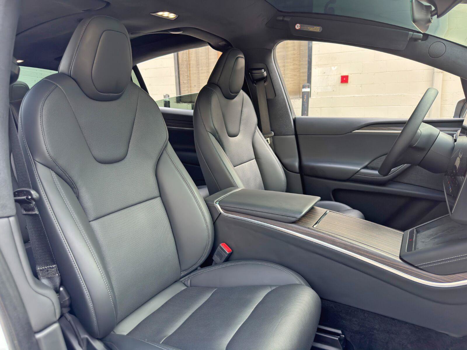 Used 2023 Tesla Model X AWD/4WD image 42