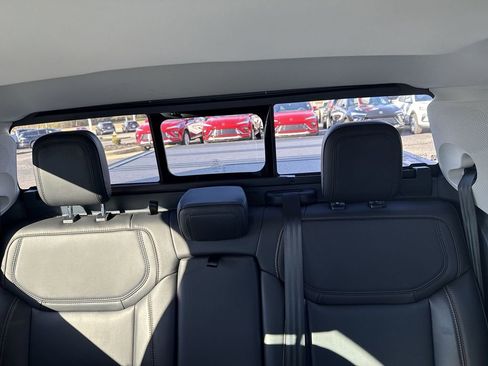 Used 2024 Ford Maverick Tremor w/ Tremor Off-Road Package image 11