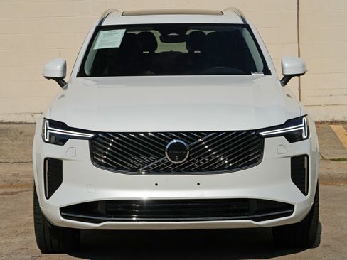 Used 2025 Volvo XC90 T8 Plus w/ Protection Package Premier AWD/4WD image 51