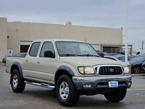 Used 2003 Toyota Tacoma PreRunner image 3